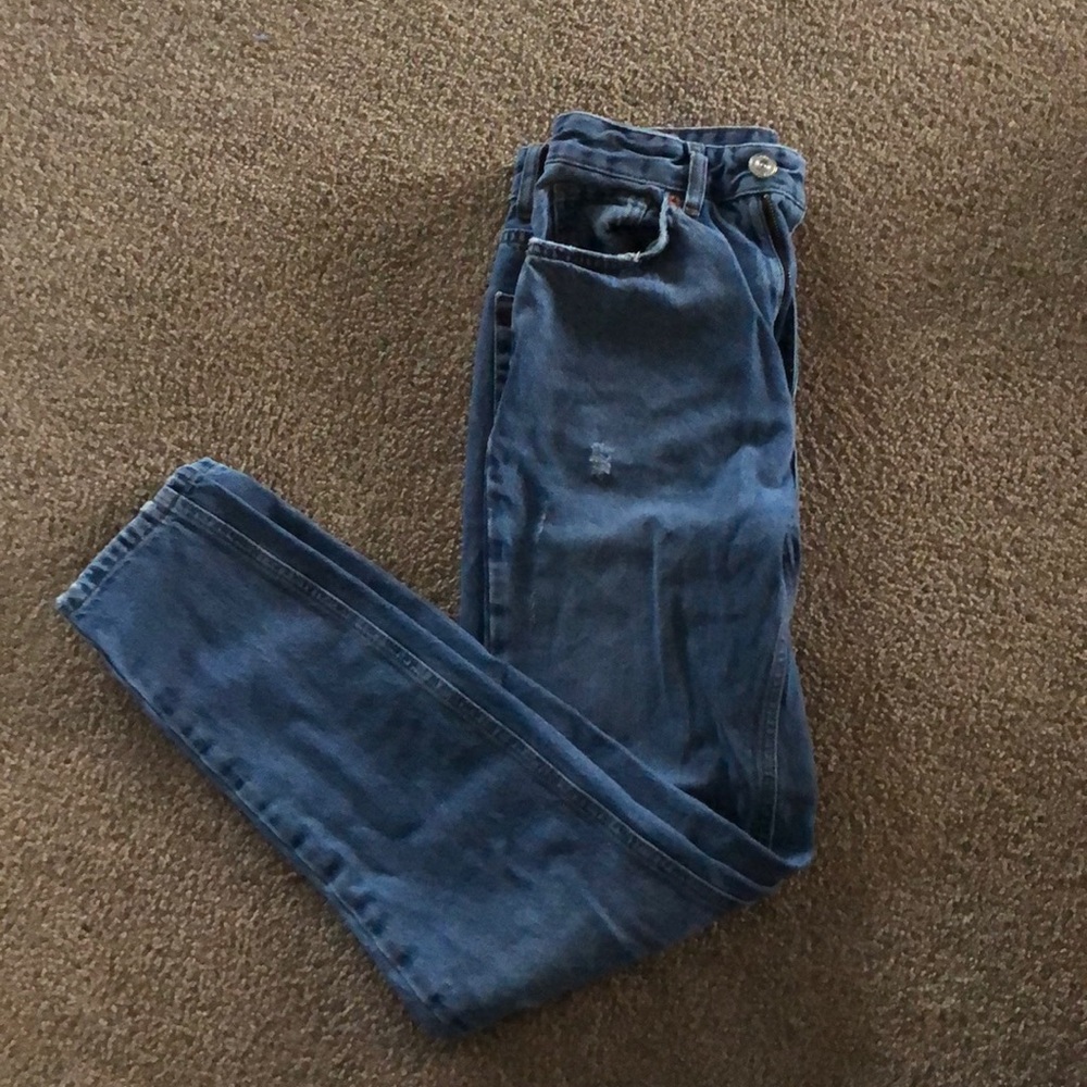 Urban Outfitters Mom Jeans